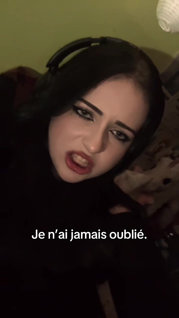 @Loïs la pire de tous