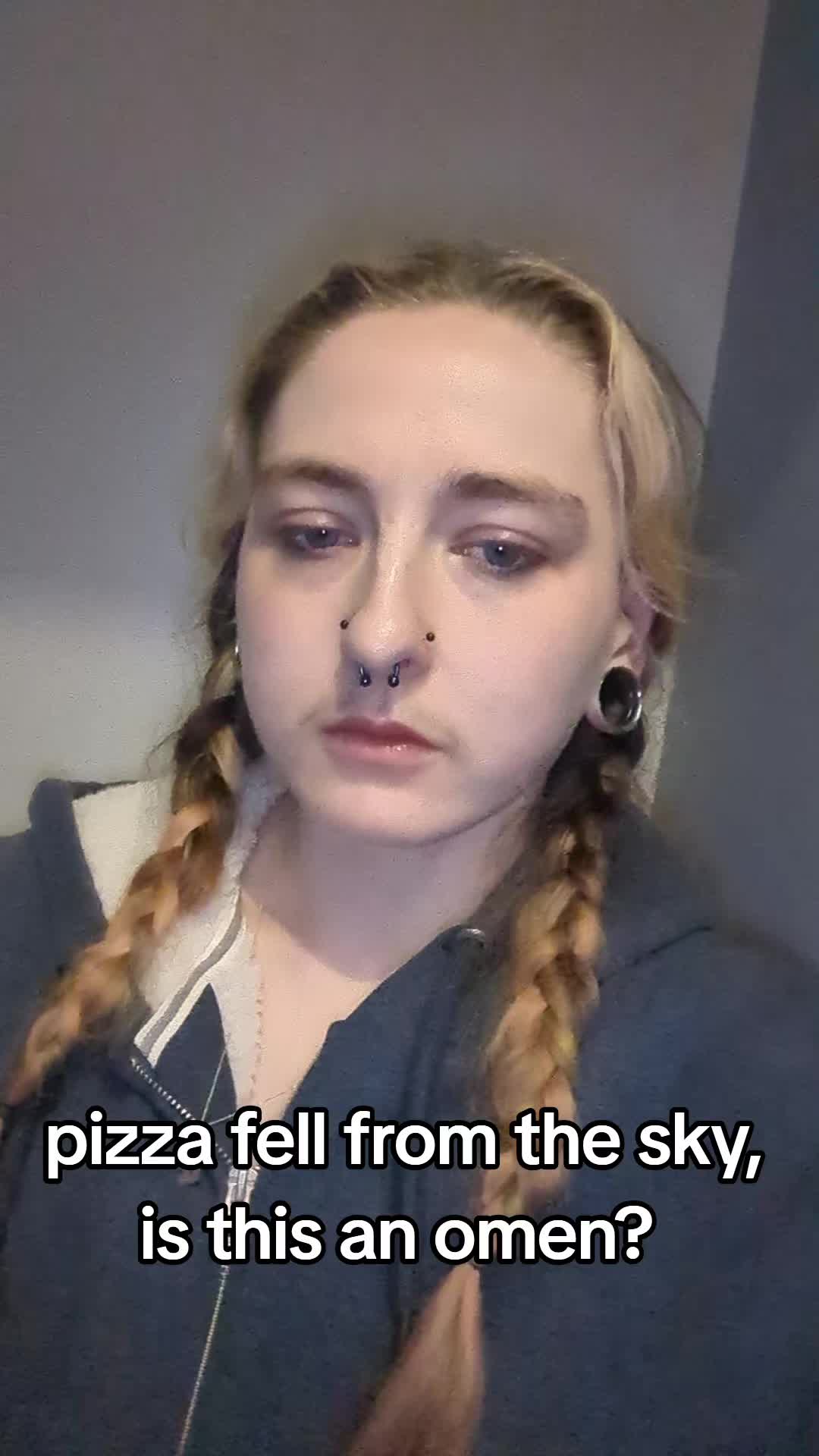 @tara-toenail