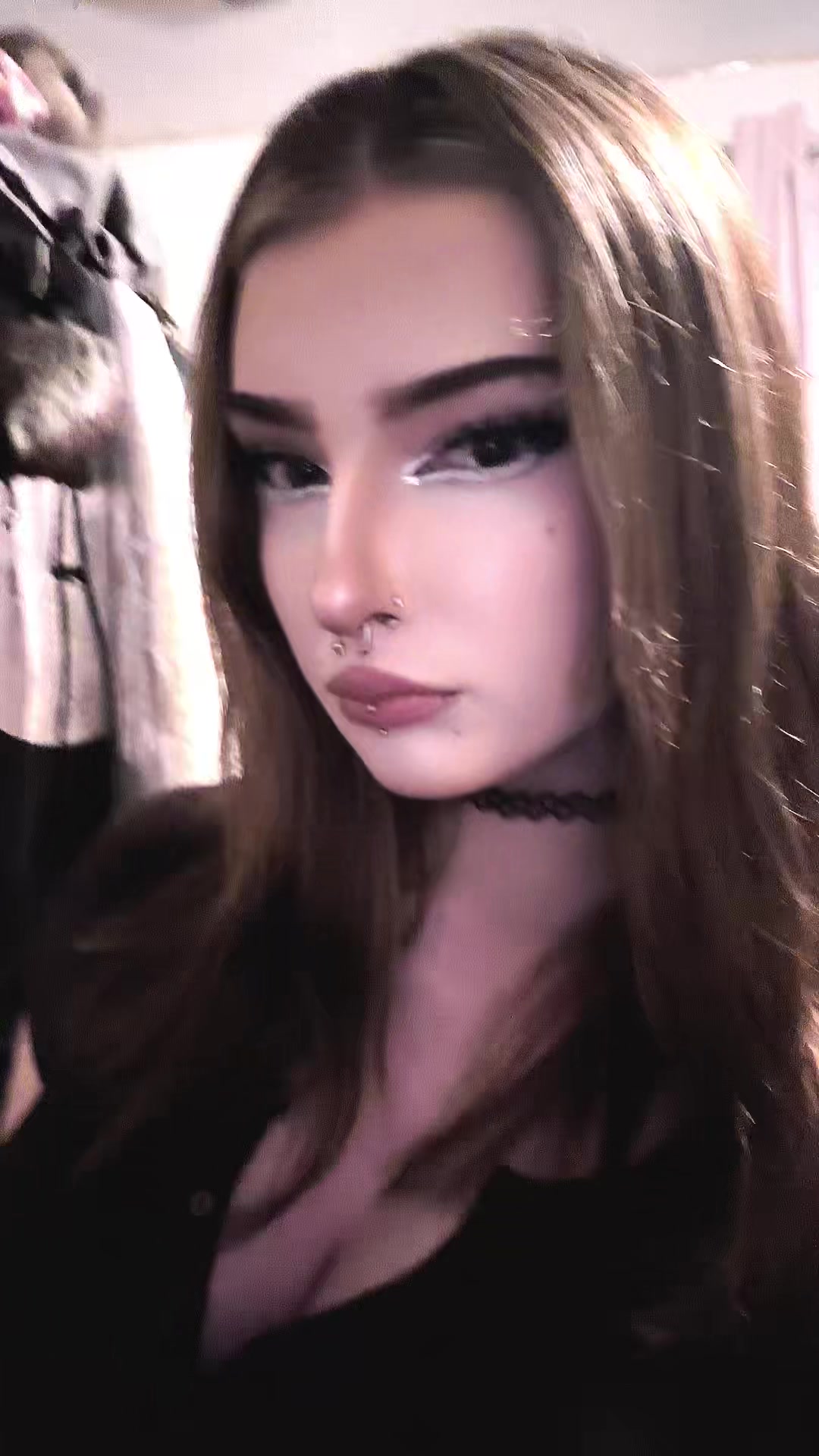 @chloe🪽