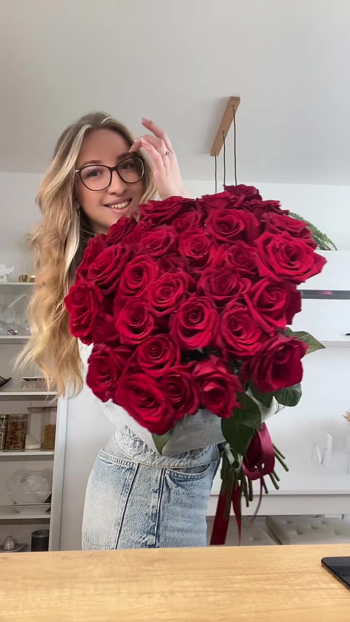 @𝑫𝒐𝒎𝒊𝒏𝒊𝒌𝒂