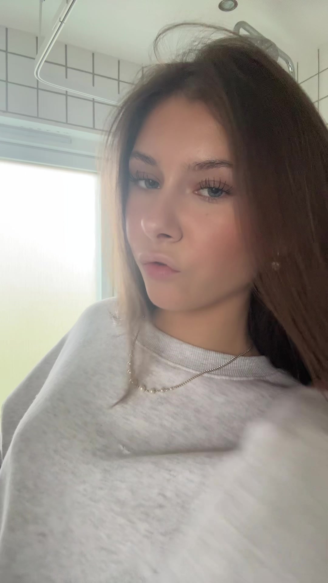 @Hihi
