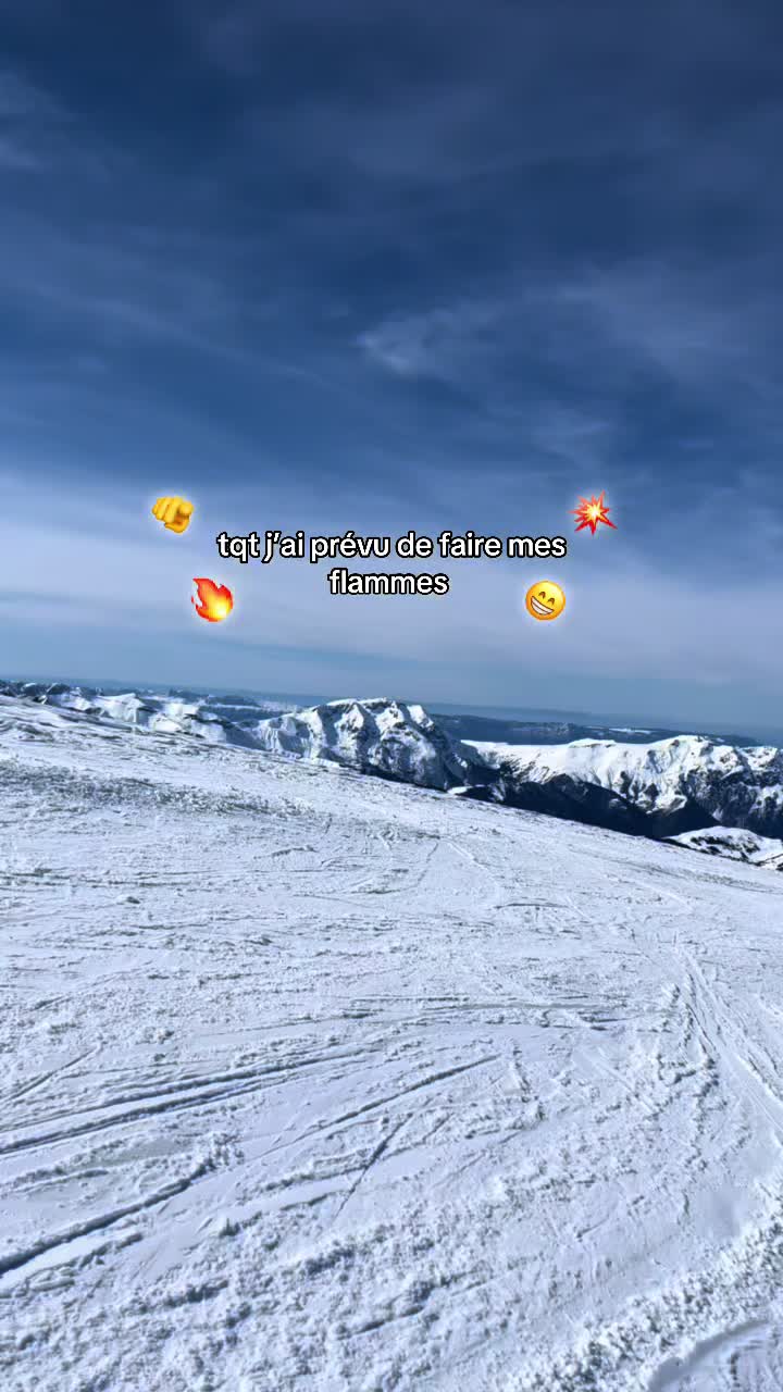 @⃟