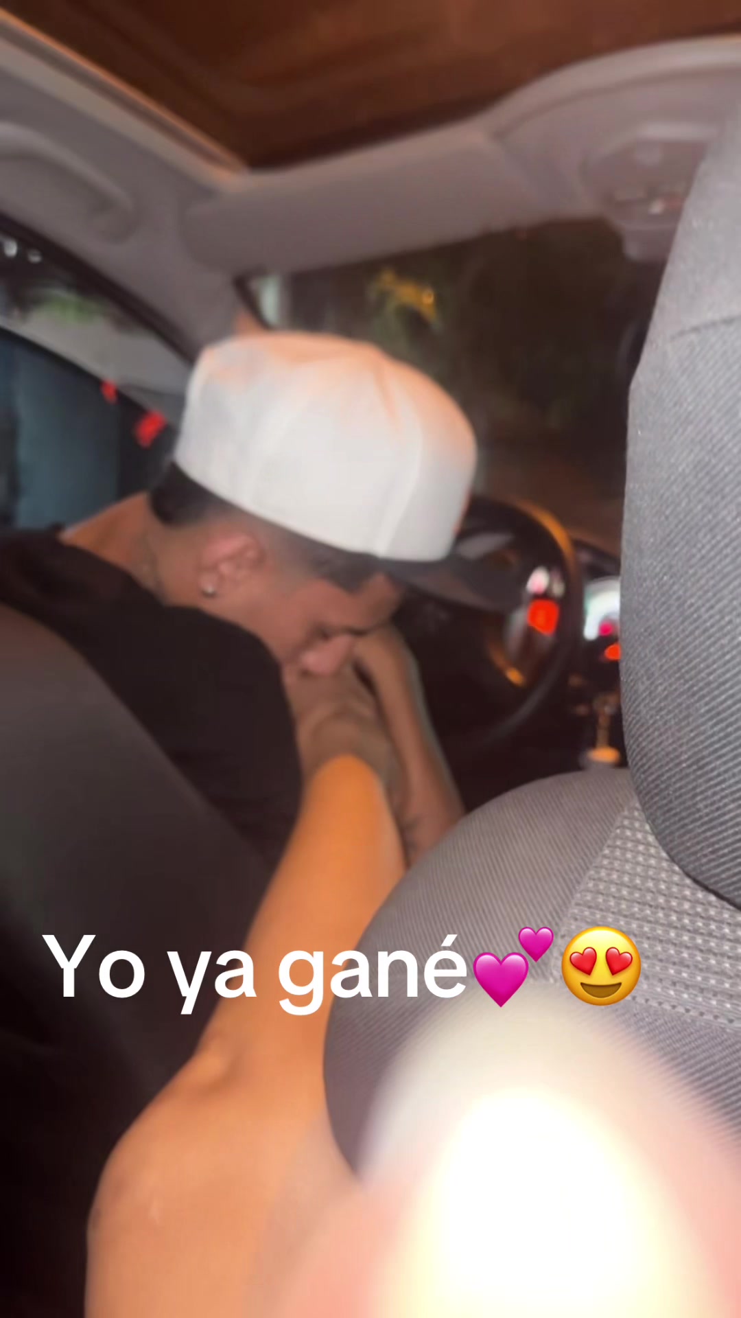 @Lara 💋🥷