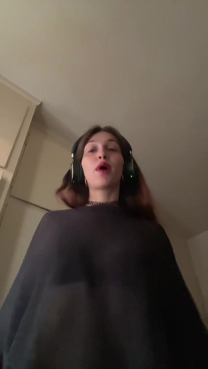 @𝔰𝔲𝔠𝔥 𝔞 𝔱𝔢𝔞𝔰𝔢