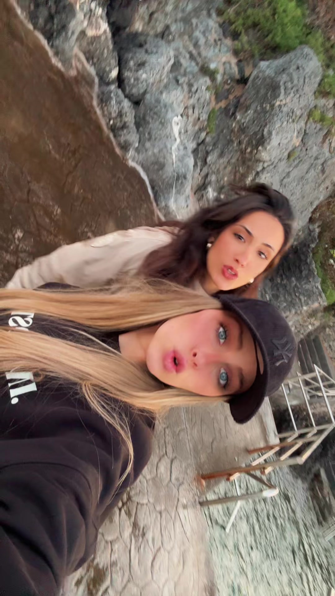 @Laura Valiente
