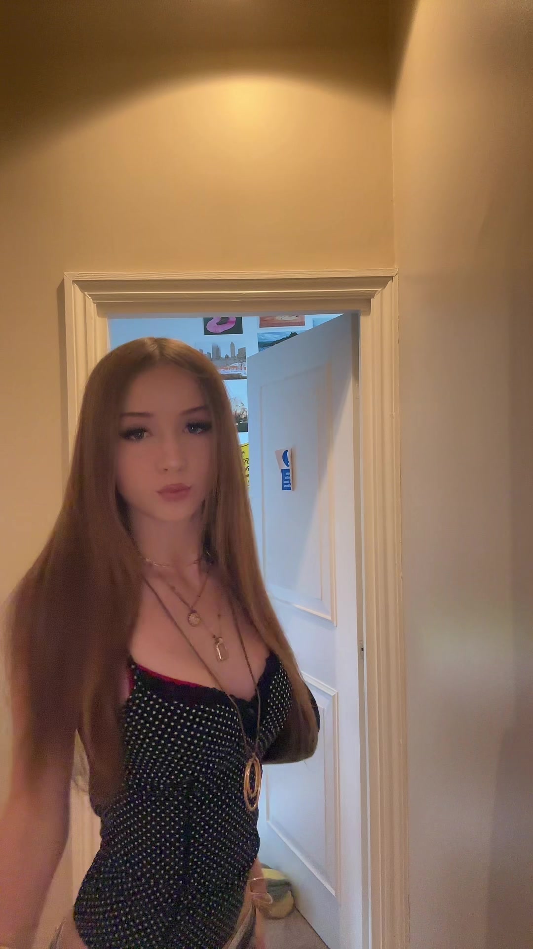 @kristinaひ