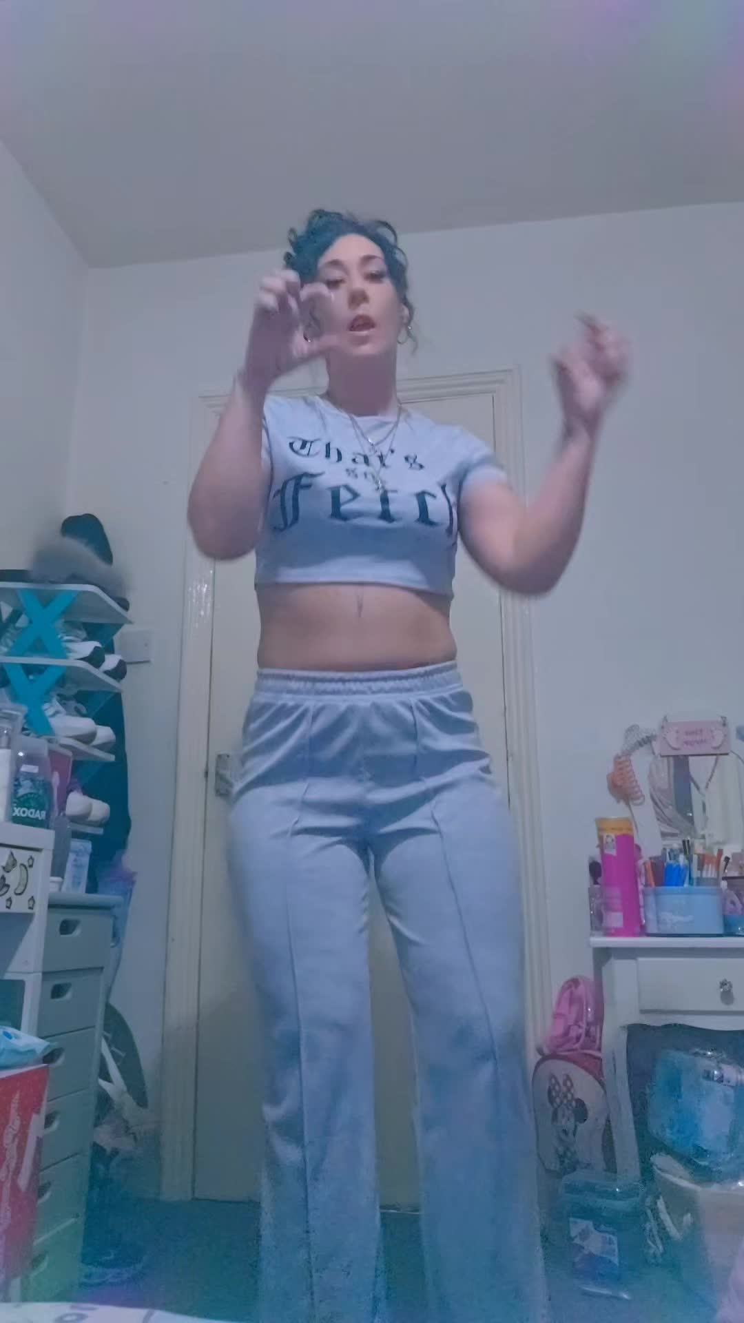 @Nikkinoodles🫦