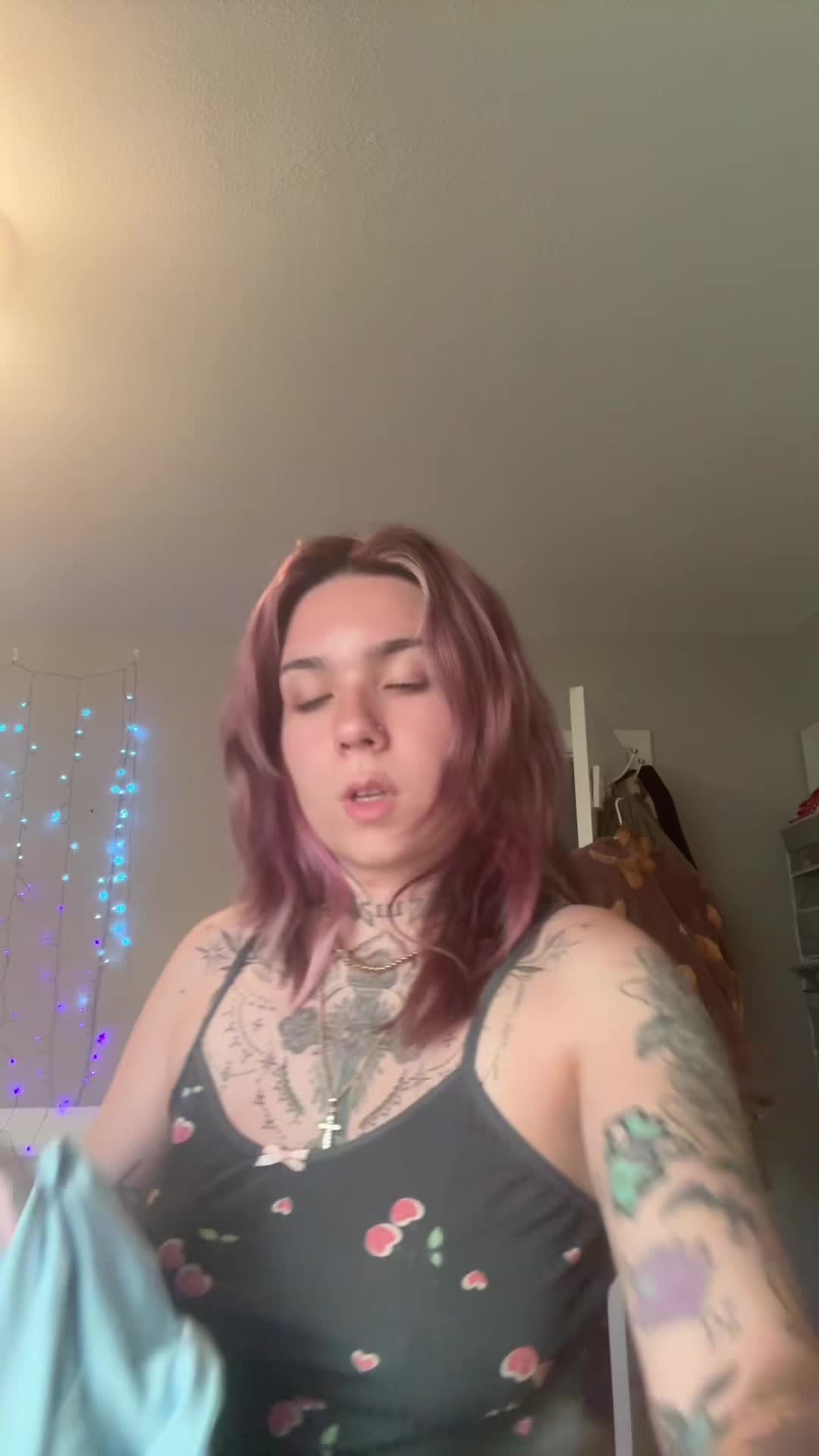 @cat🫧