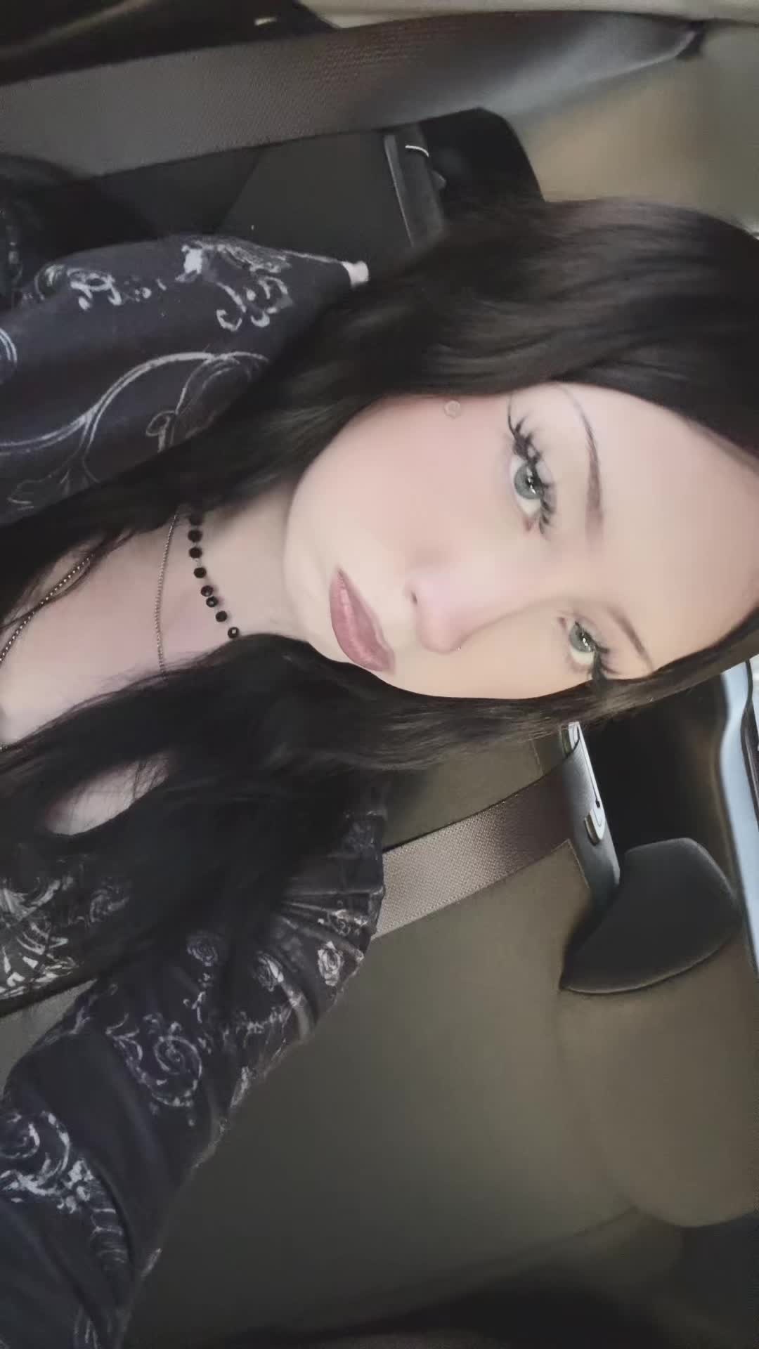 @𝓮