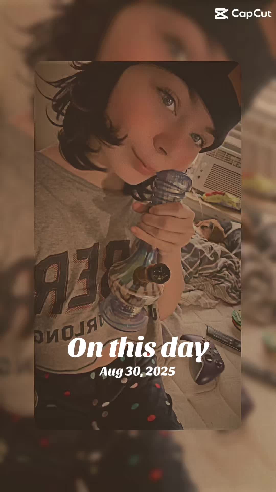 @Zezi the emo clown 🖤🤡😝