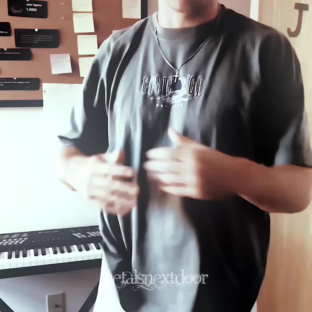@️