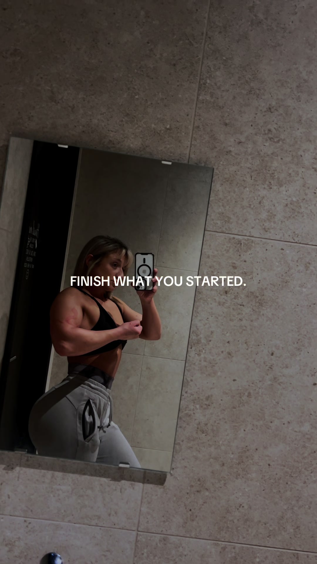 @The Belgian Muscle Mommy 🍑