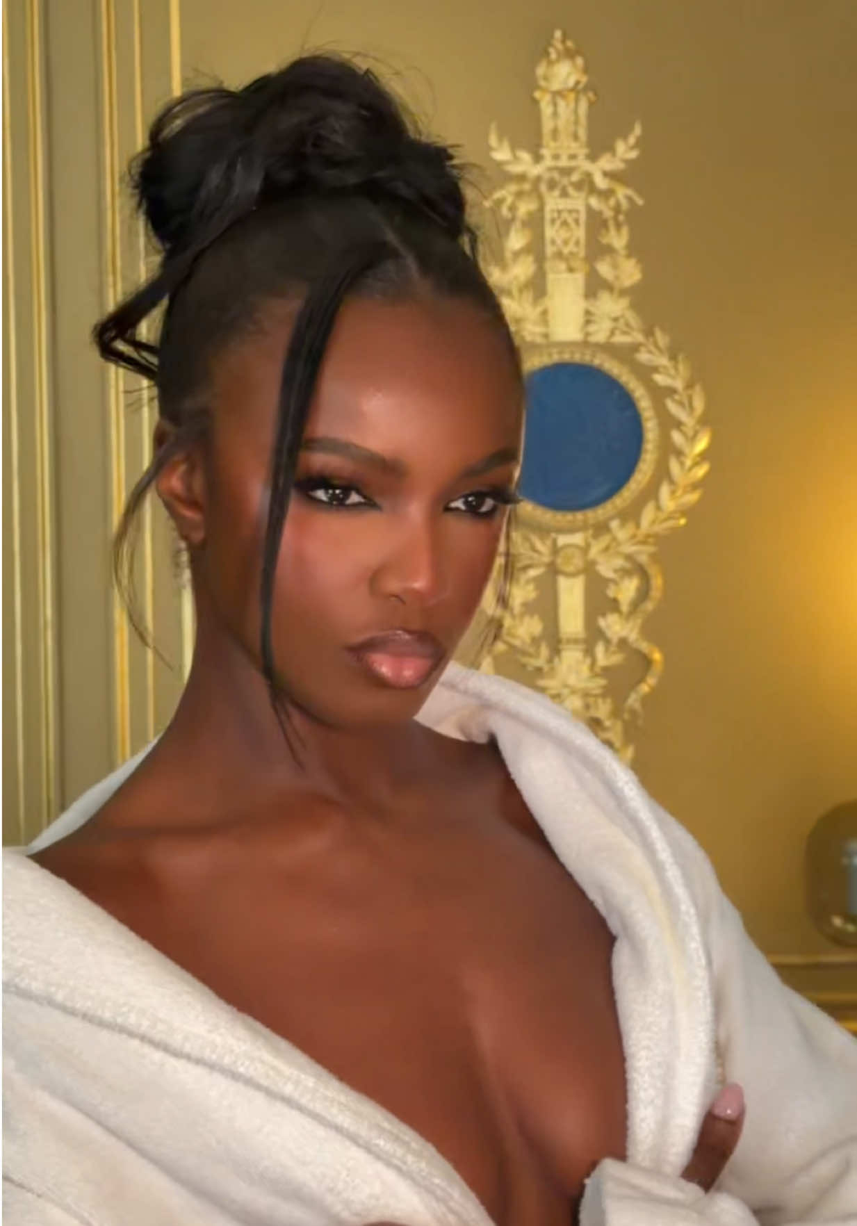 @Leomie Anderson
