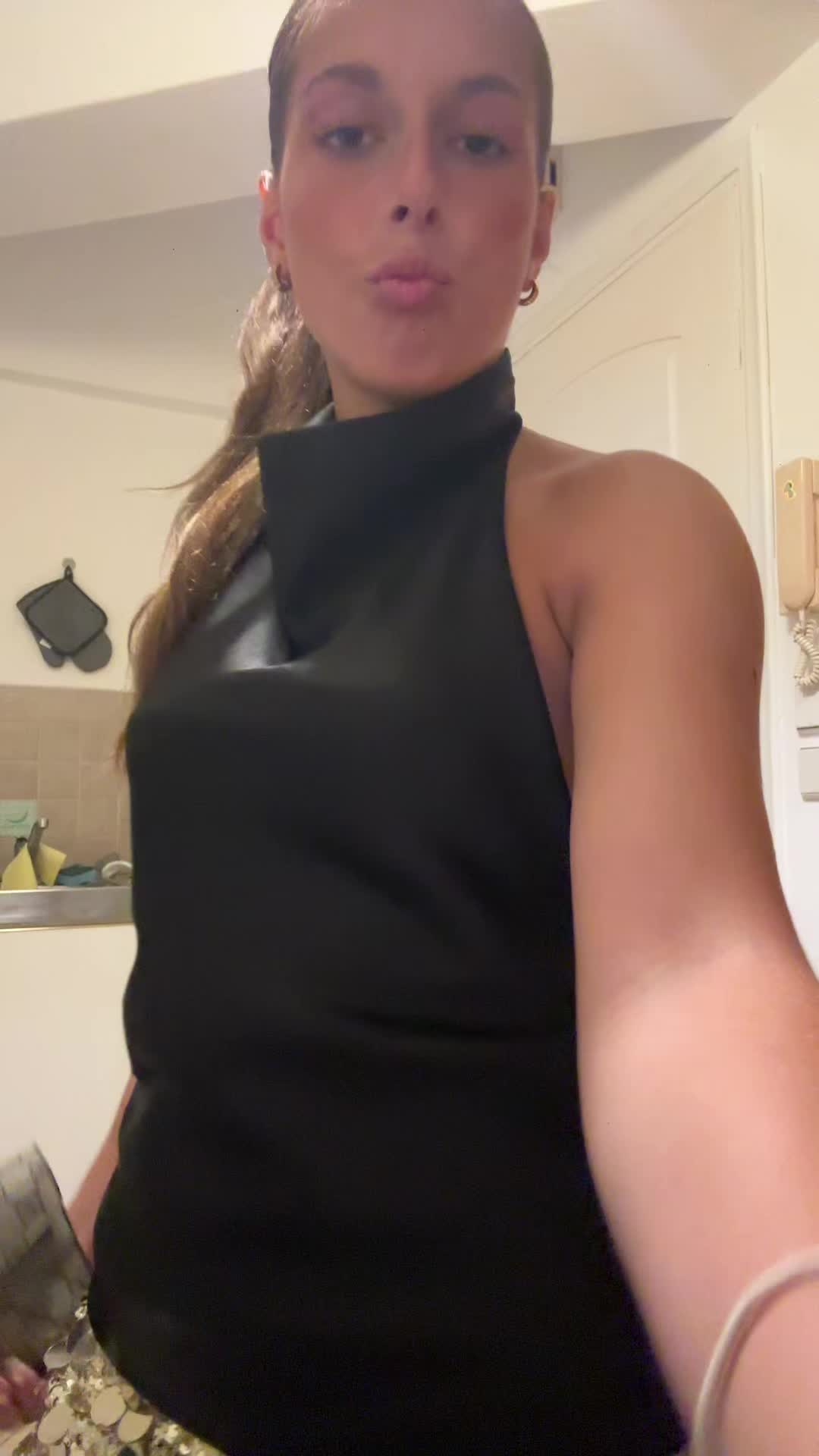 @melina
