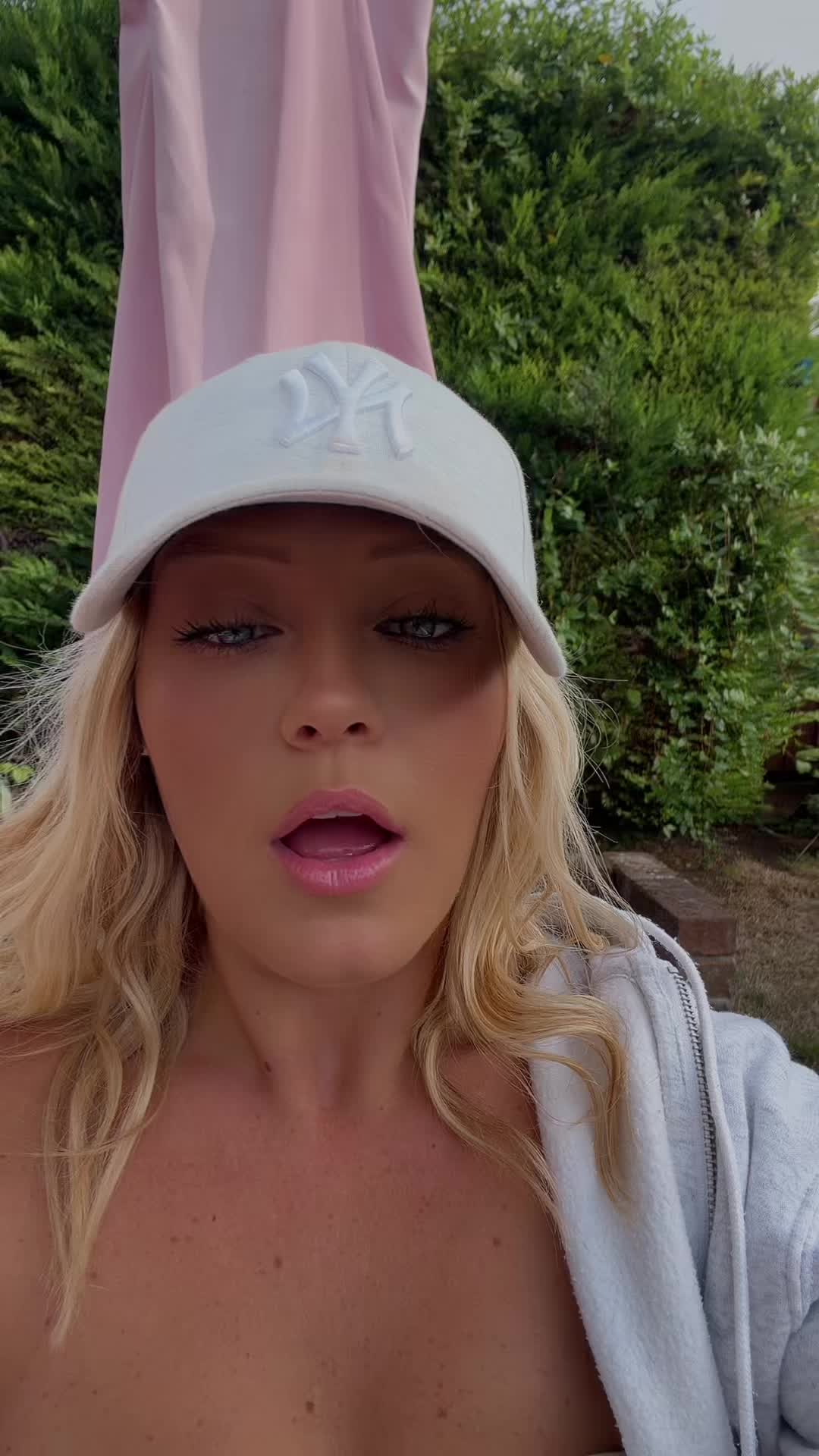 @Hannah Sainty🍒🍒