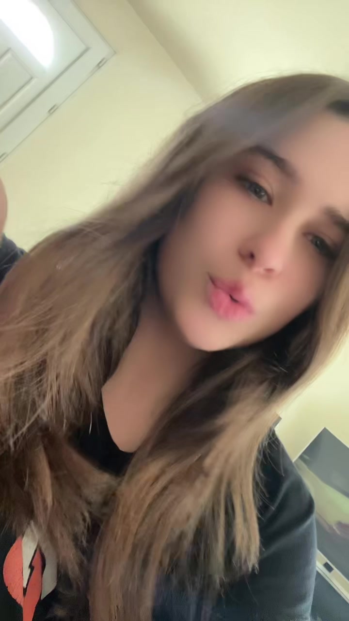 @L&eacute;a Geay