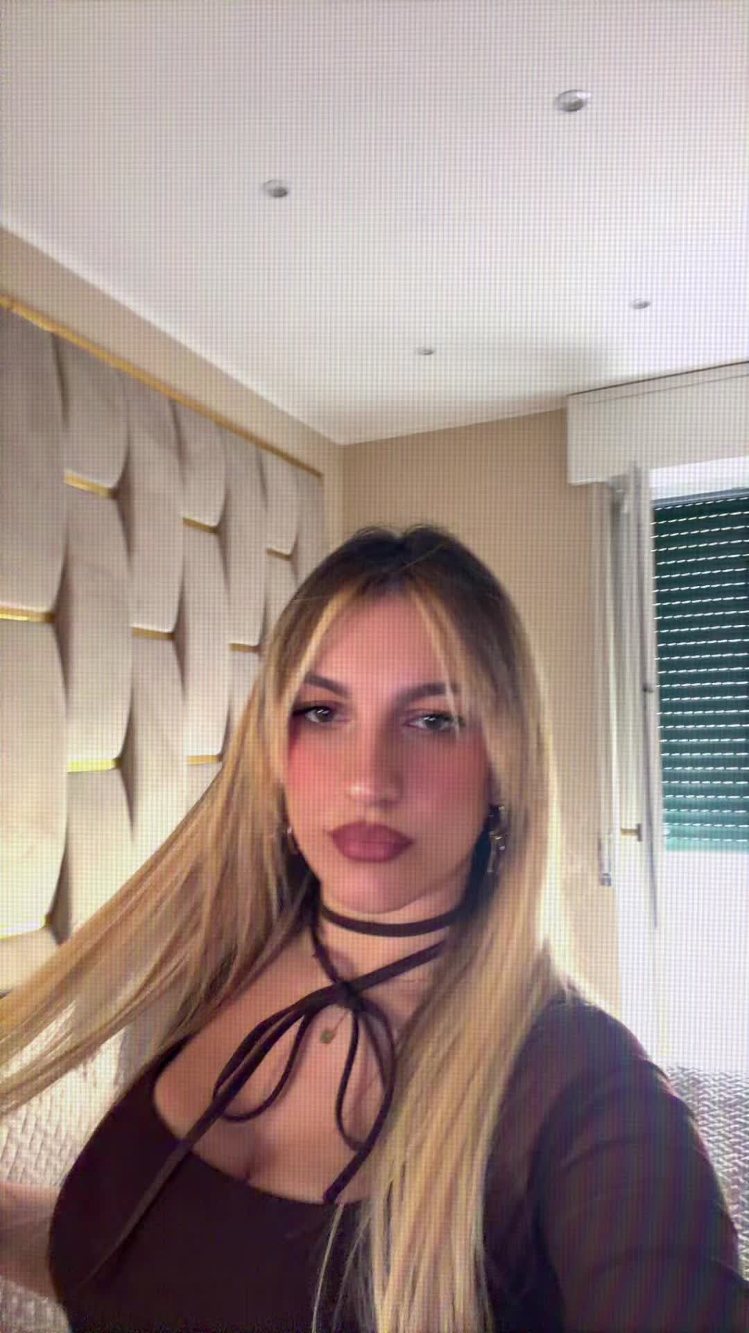 @ilaria_gallo_