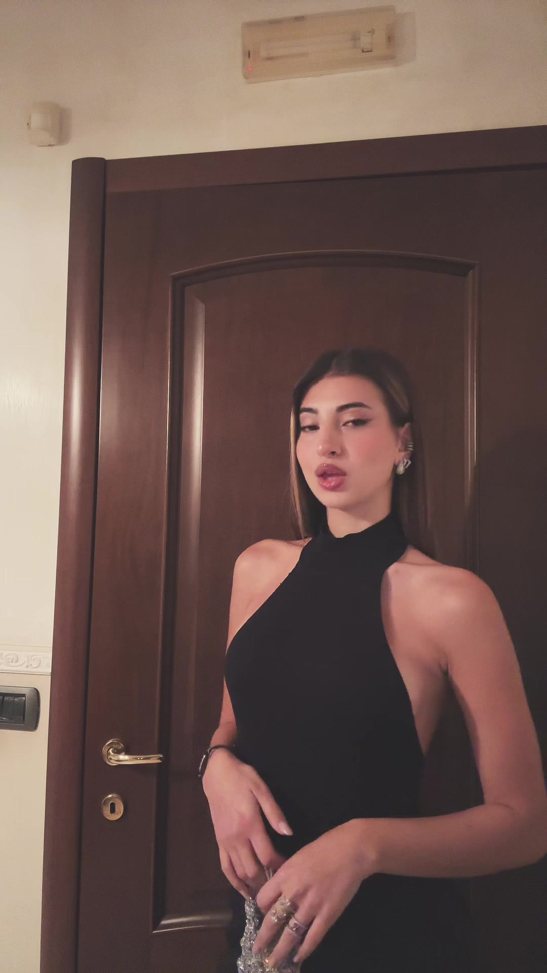 @angi