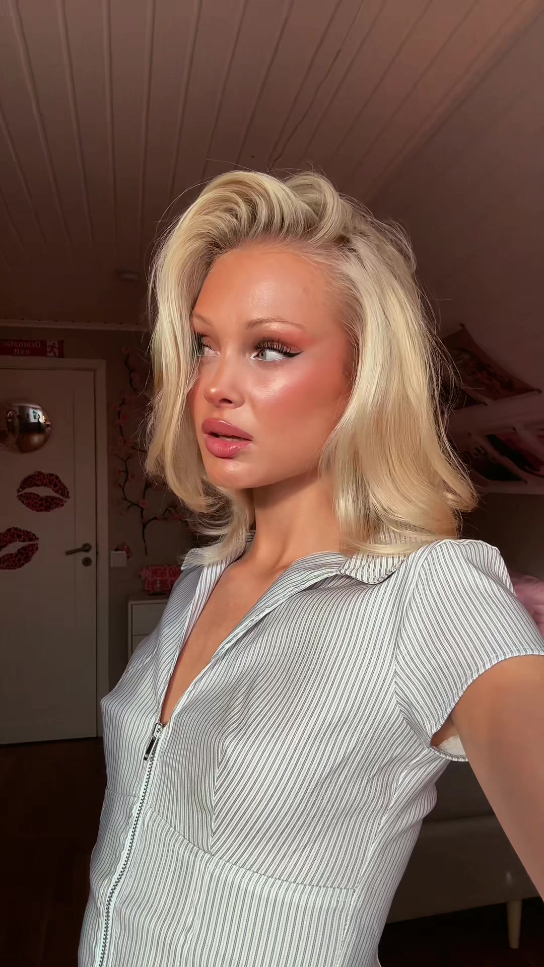 @emoemy