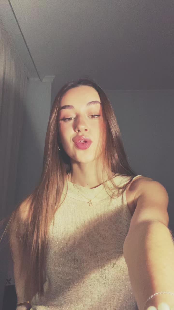 @Ana&iuml;s Cardona