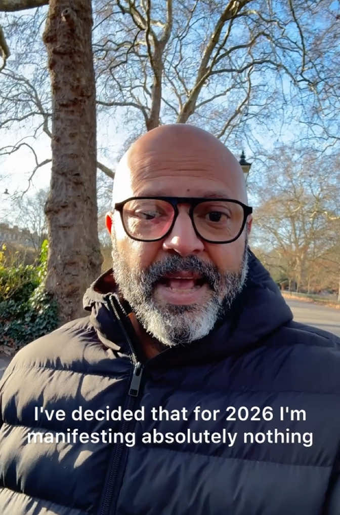 @thetravelingprofessor