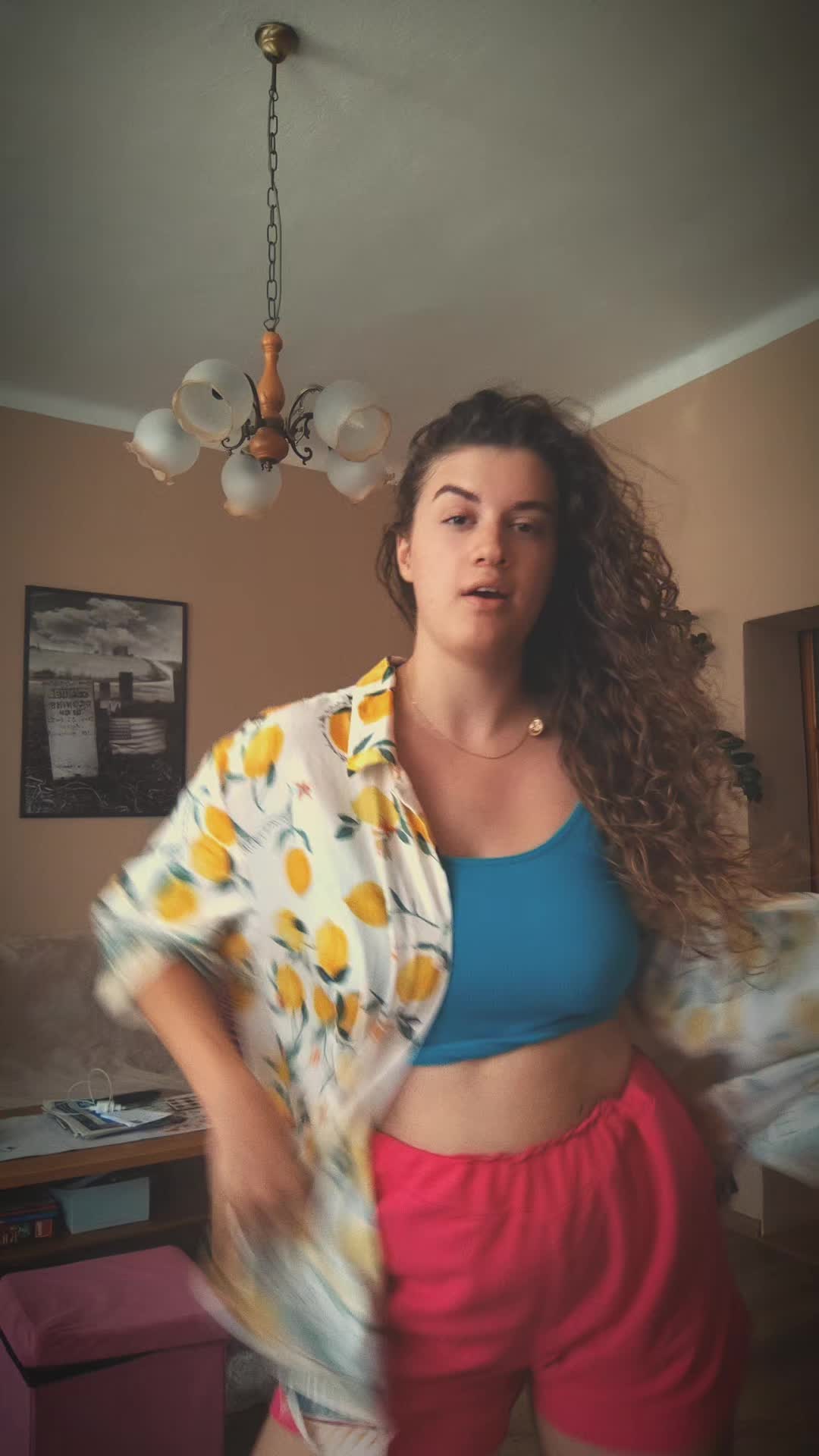 @Emmi