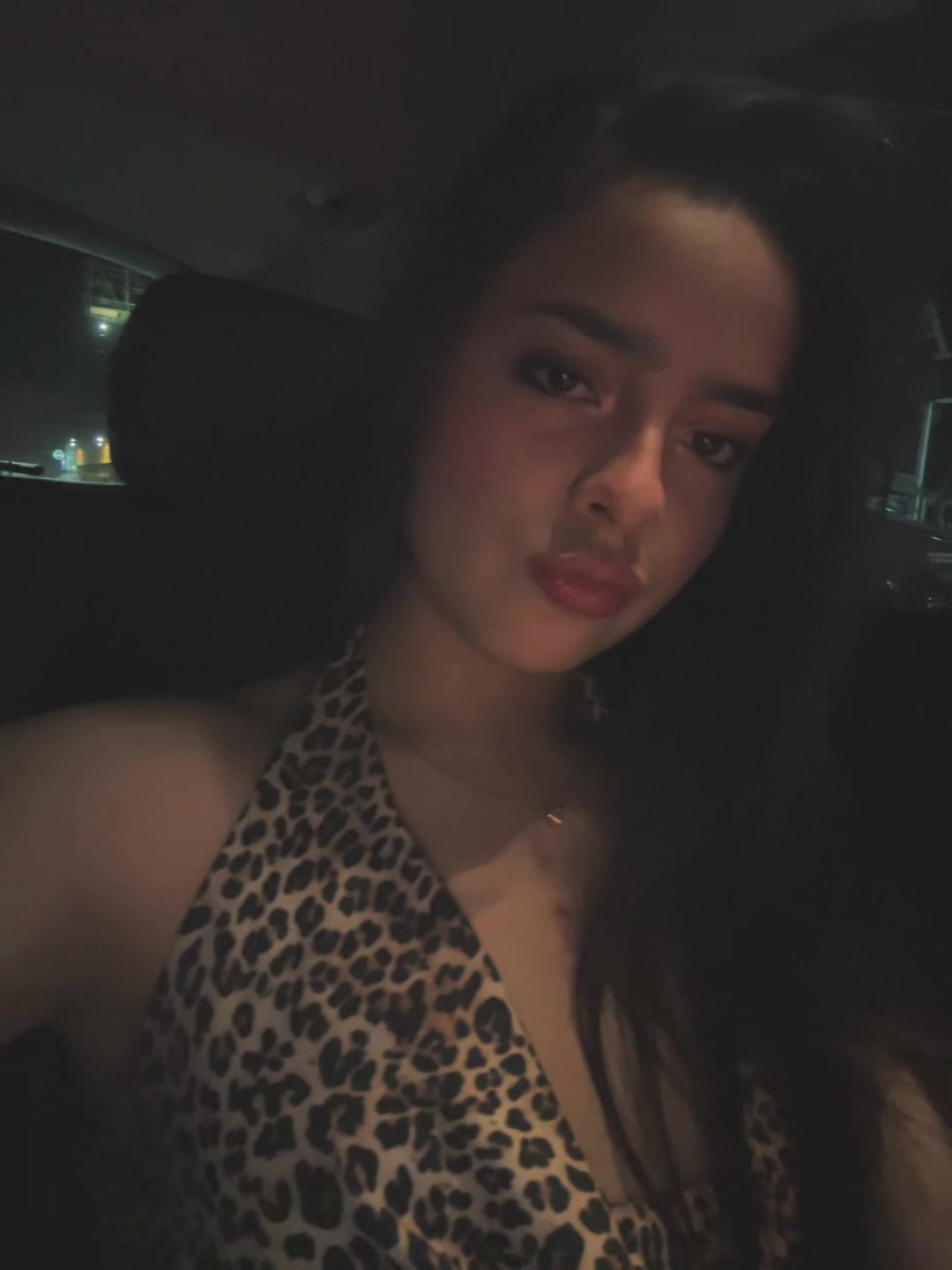 @Kikiii