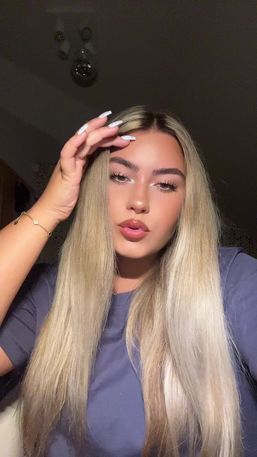 @Mia Nechutová