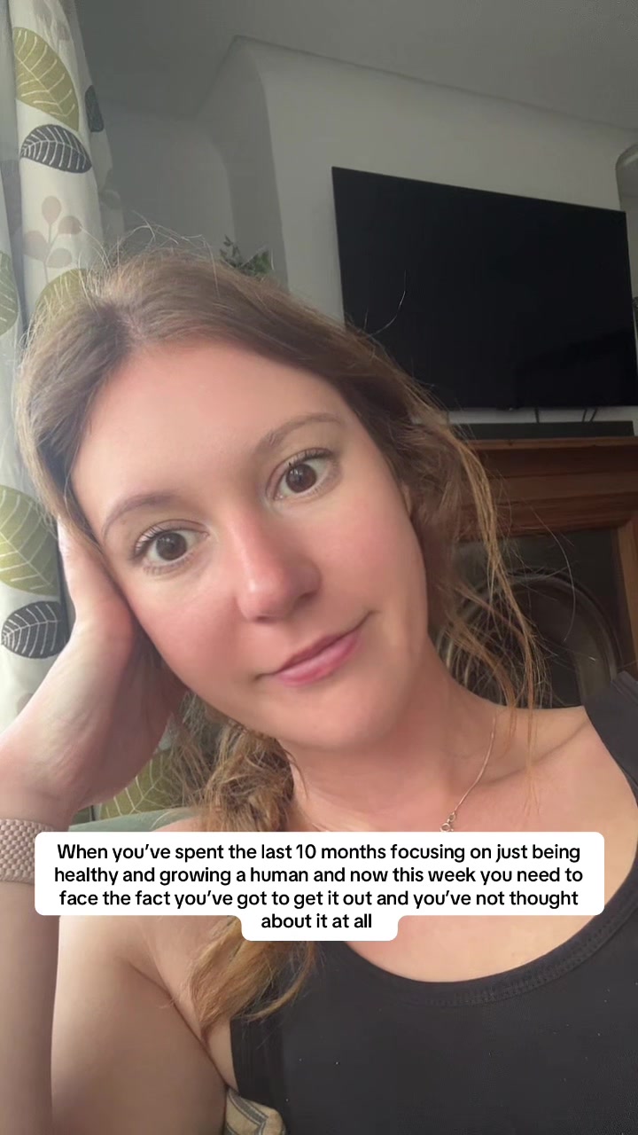 @2dogsandababy