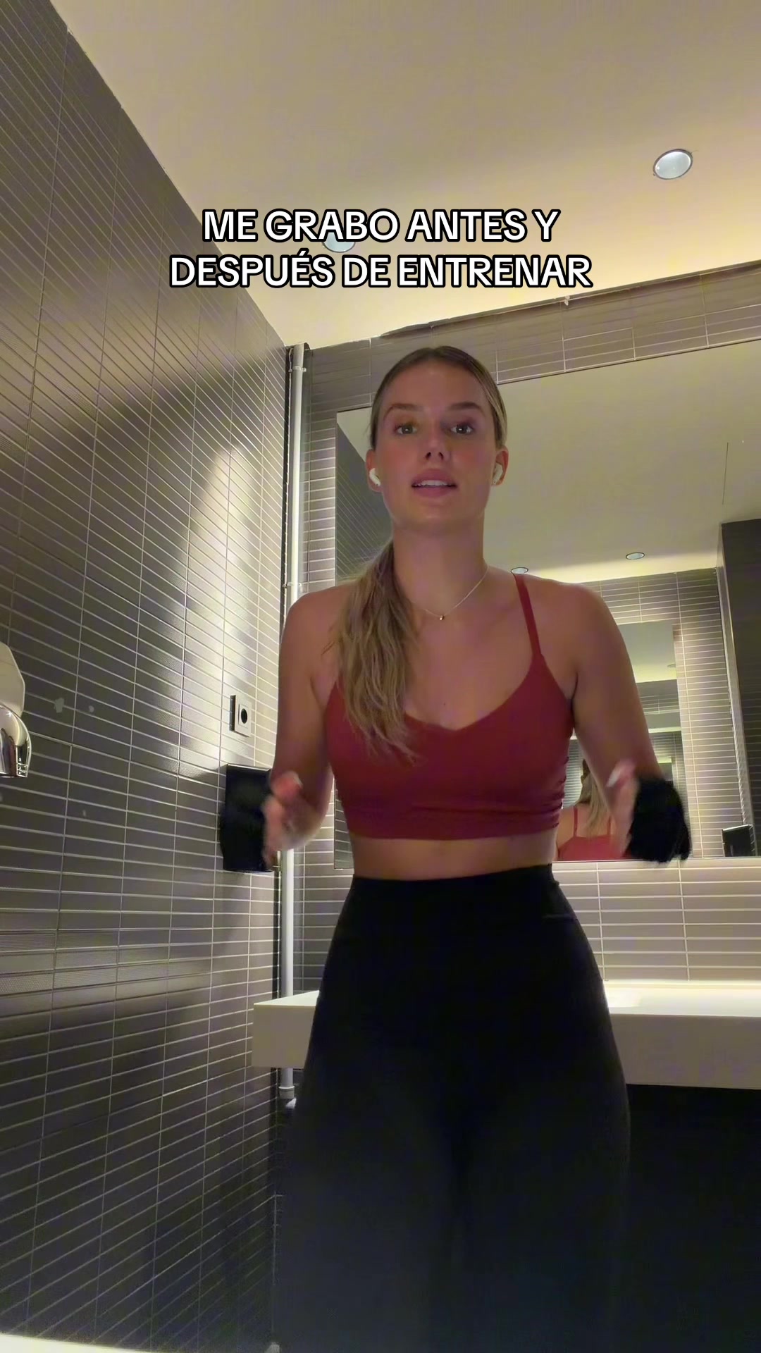 @LIA SIKORA