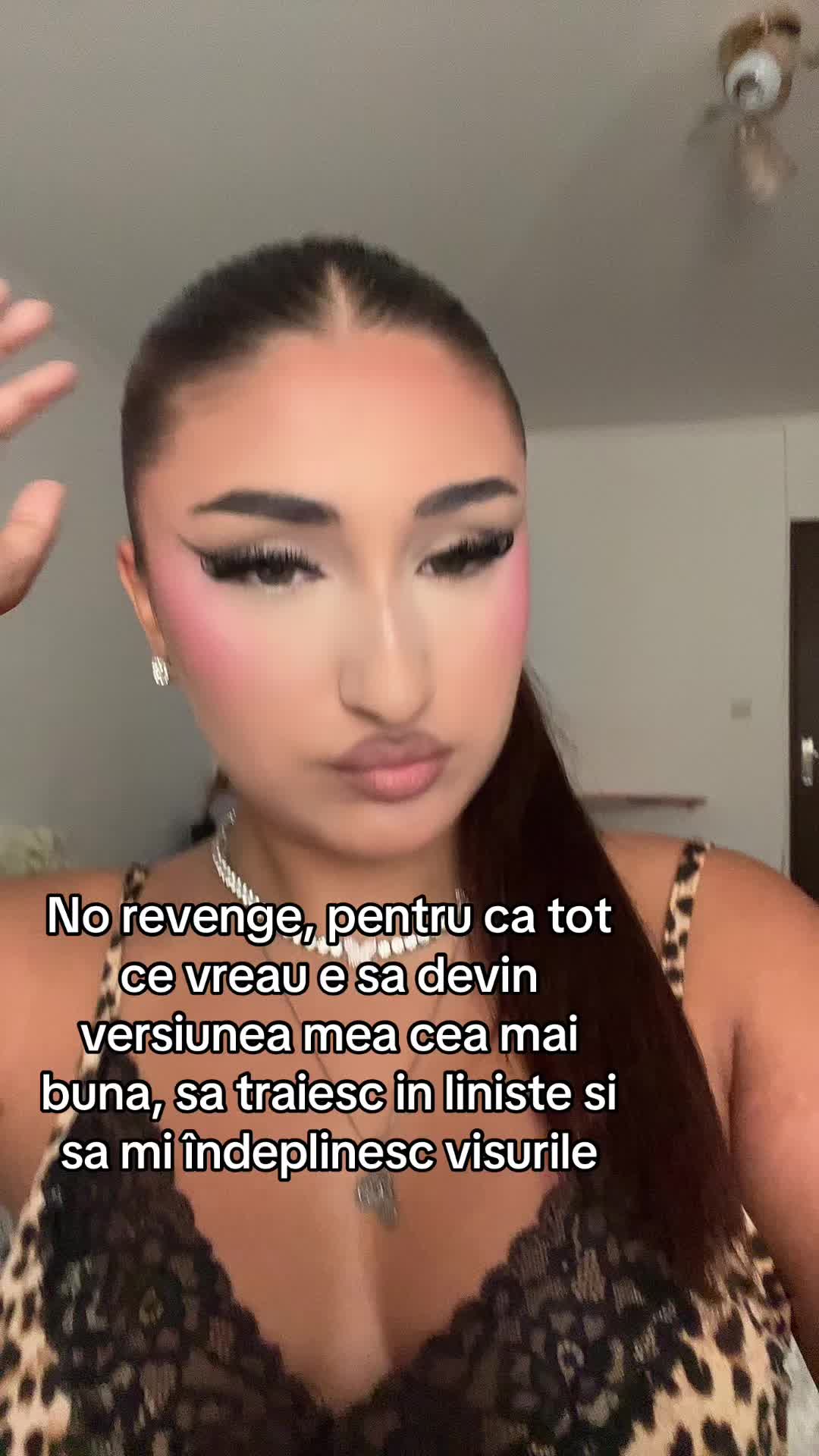 @Larissa Ioana