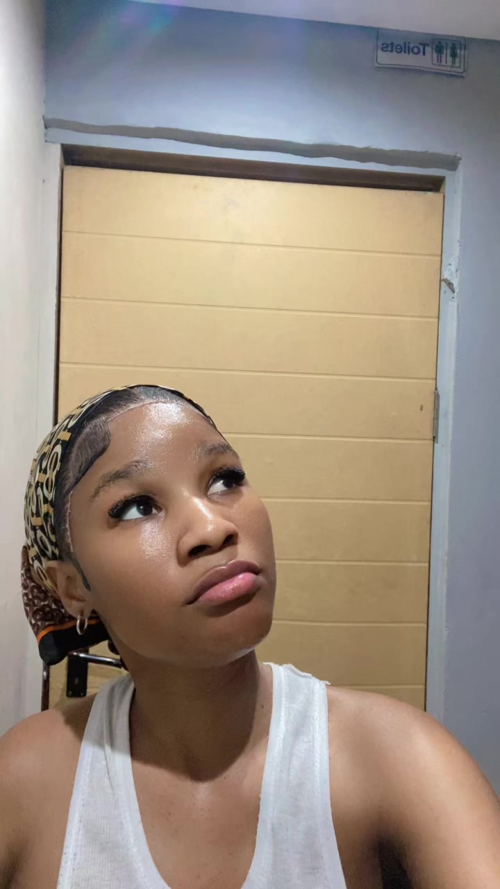 @Bayanda .🍒