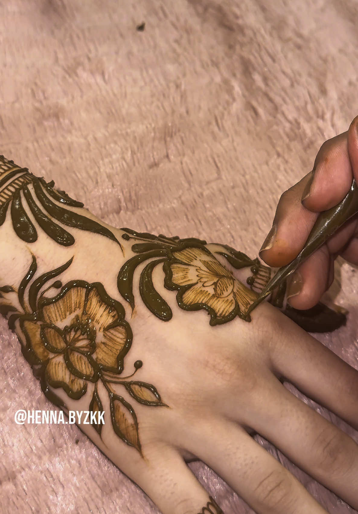 @Zoha K | Henna.byzkk