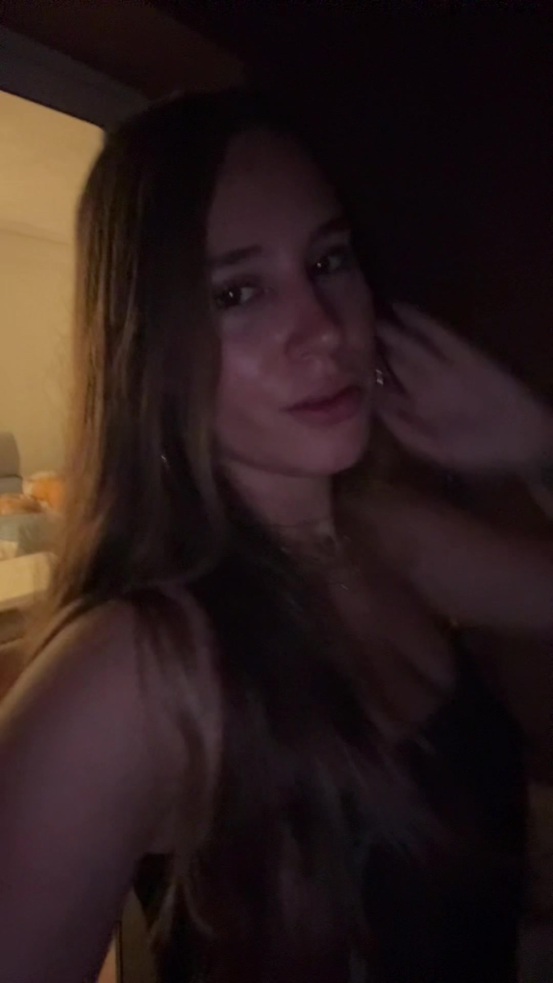 @clara