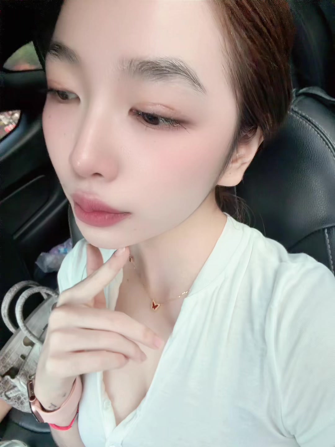 @AH JU