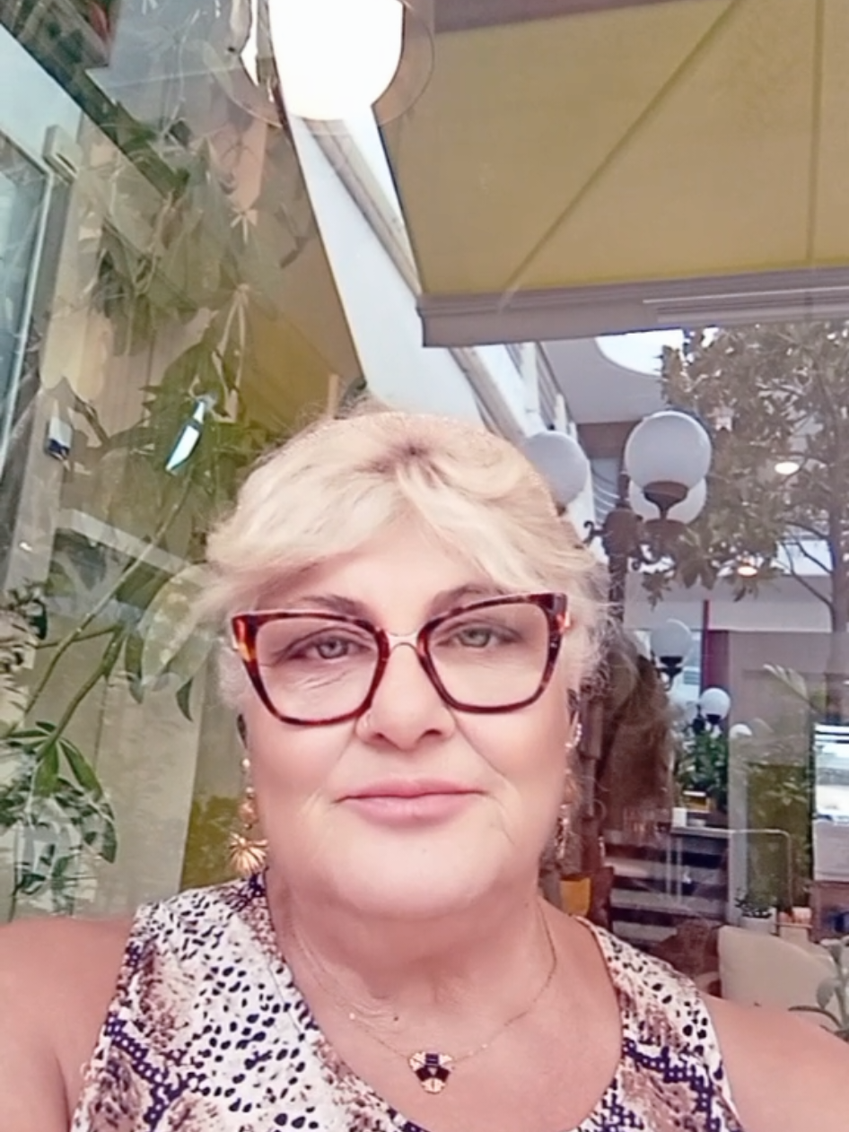 @Elia Divine Empress 777