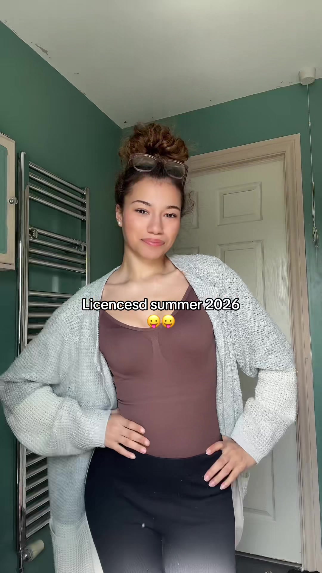 @𝒮𝒽𝒾𝓃𝓈.