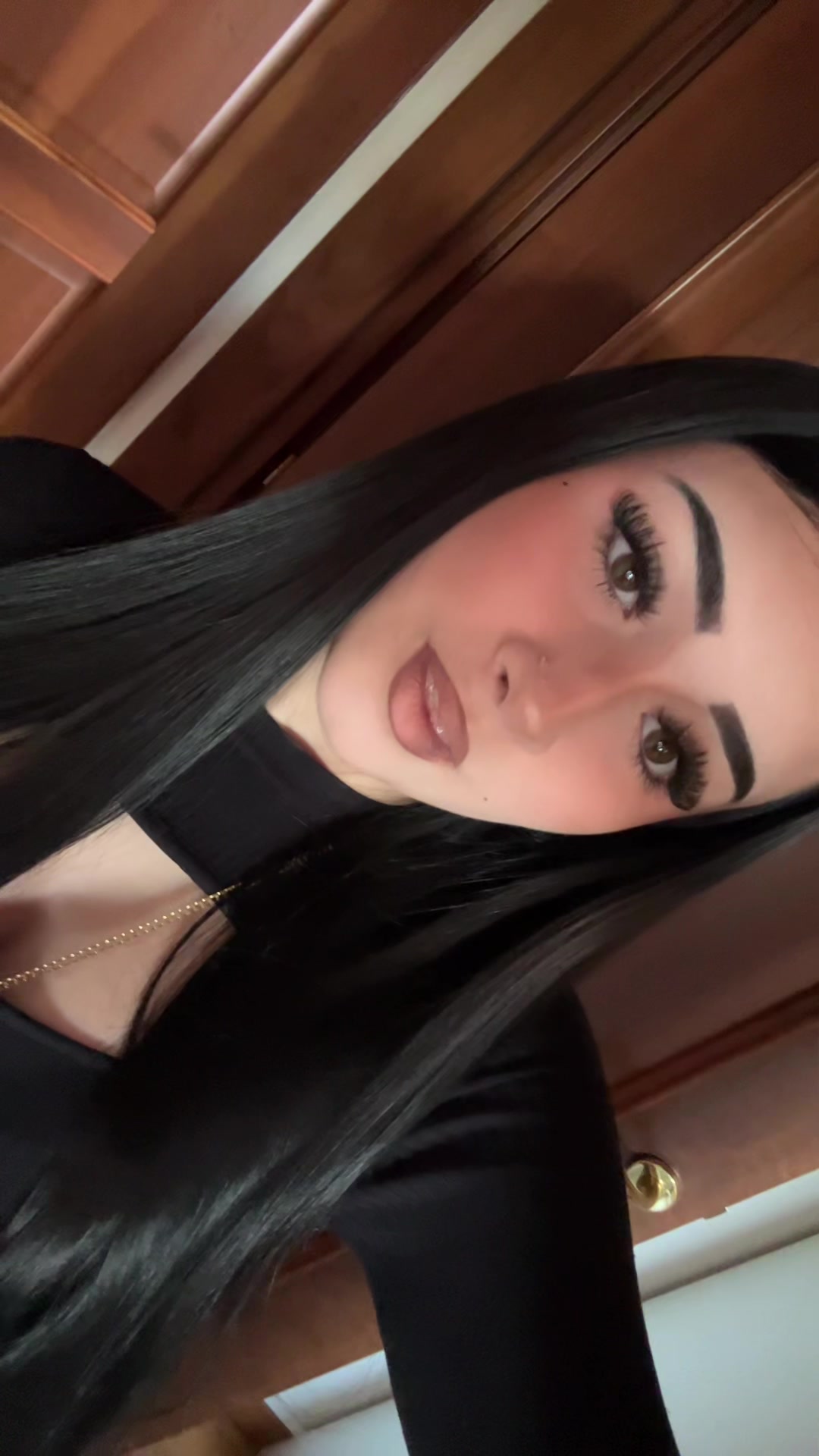 @𝐕👑