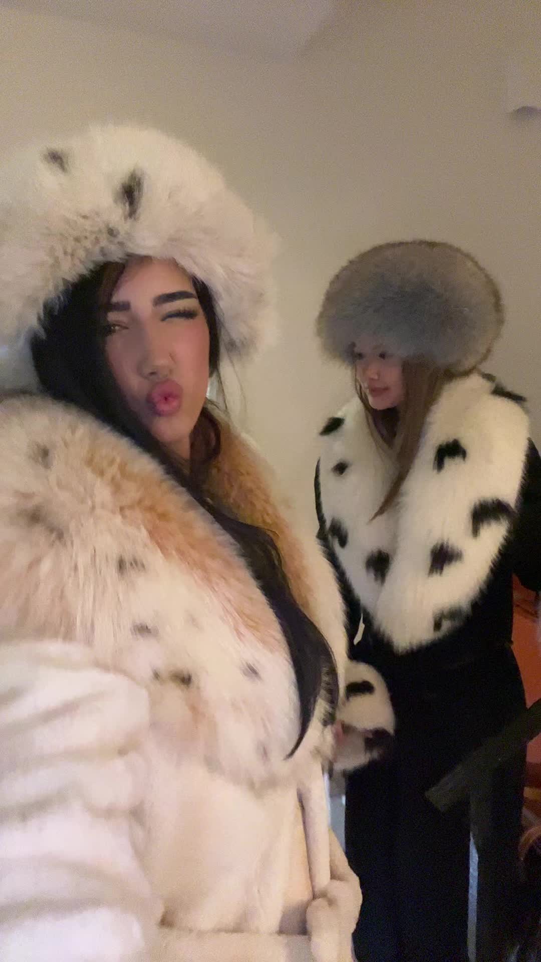 @𝓮𝓵𝓮𝓷𝓪