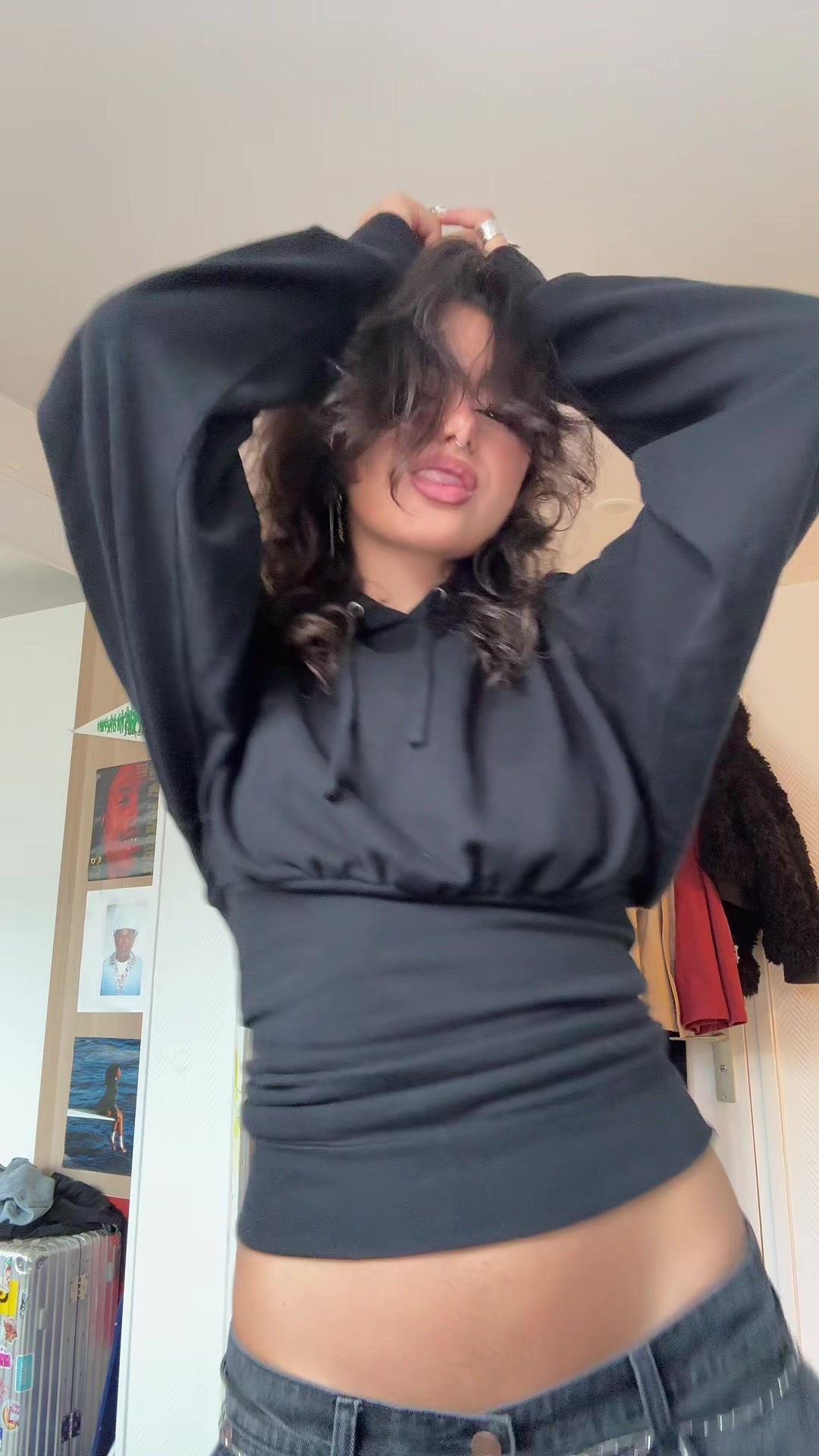 @LILI JANE