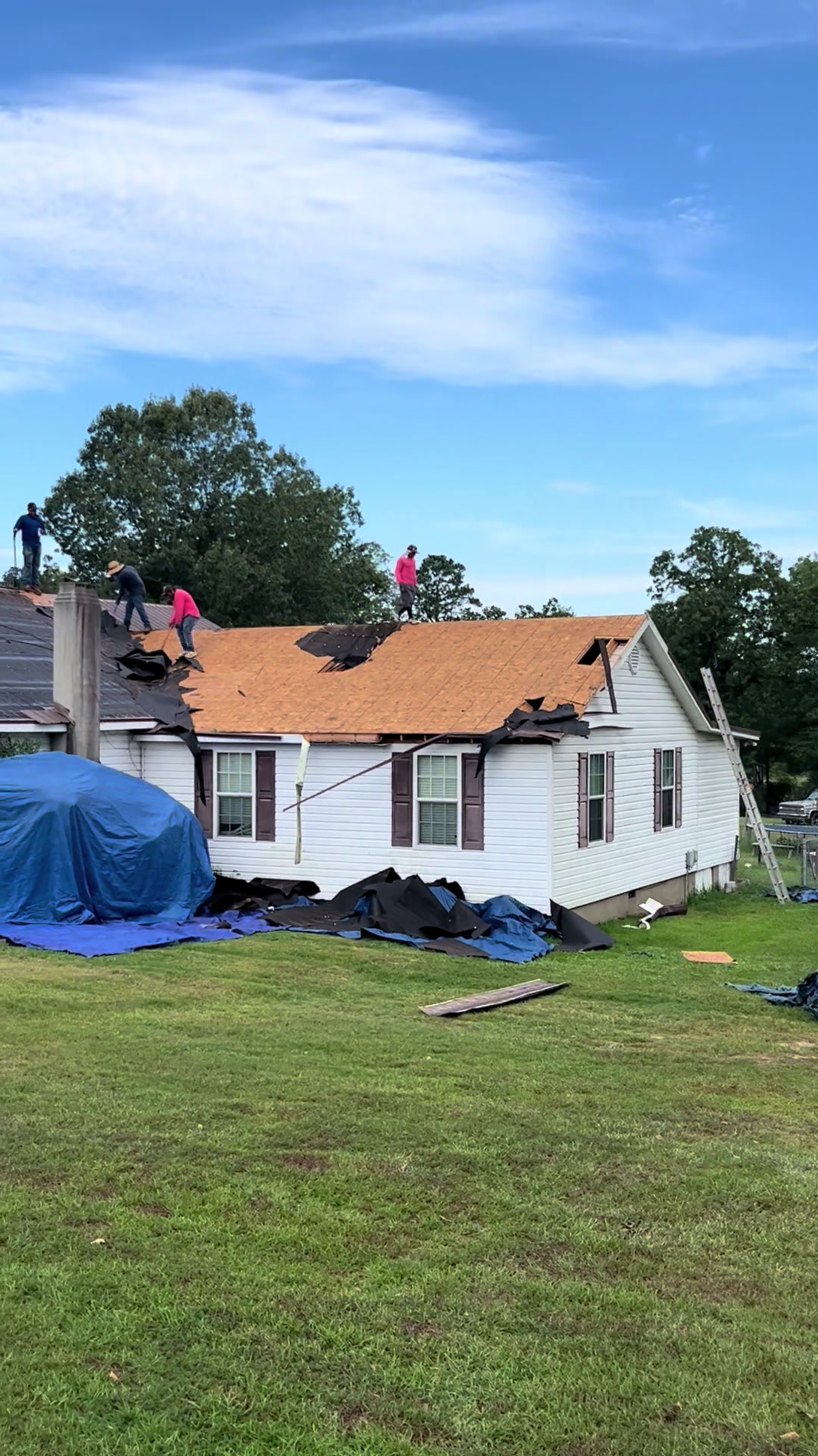 @R&M Roofing construction LLC