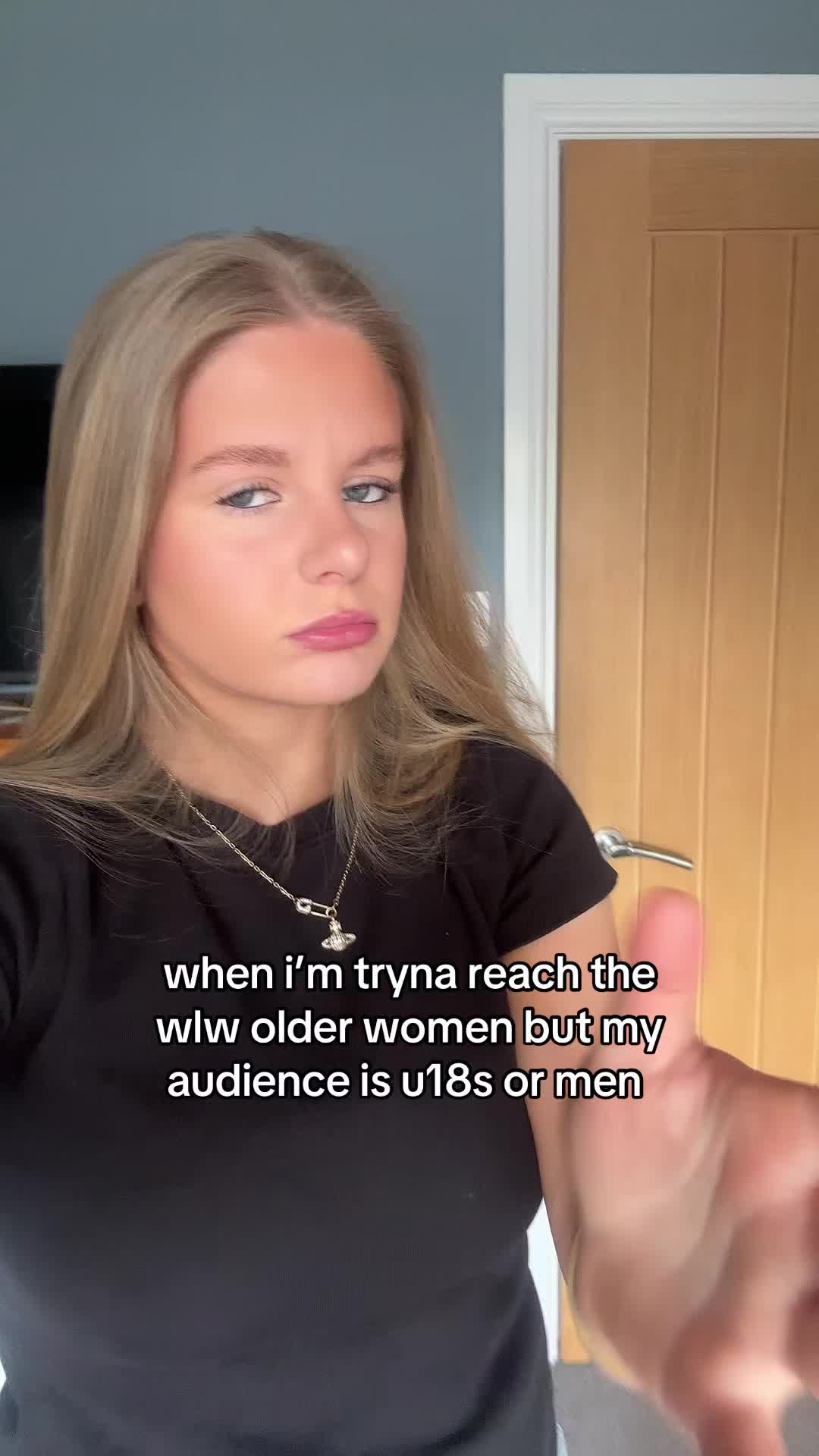 @hc.bz