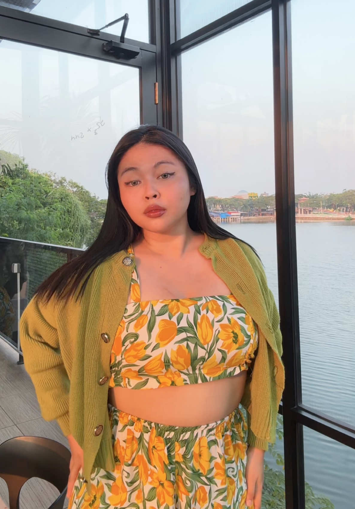 @INDAH HK🌼