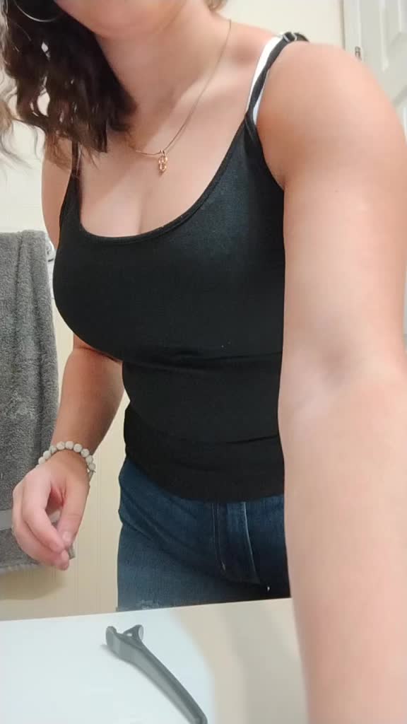 @haileyhelms21