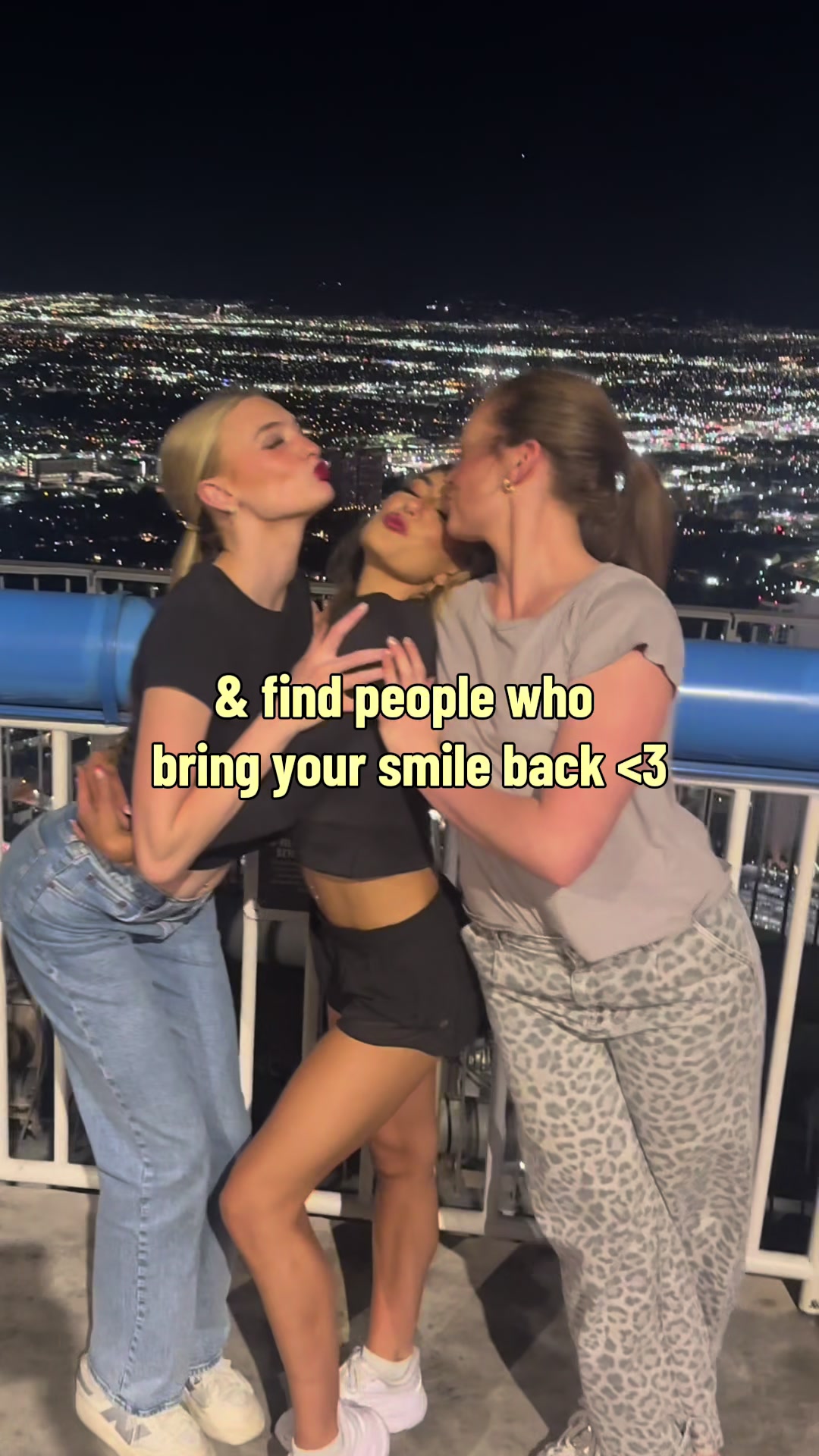 @Bella