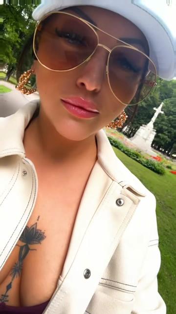 @Vikі