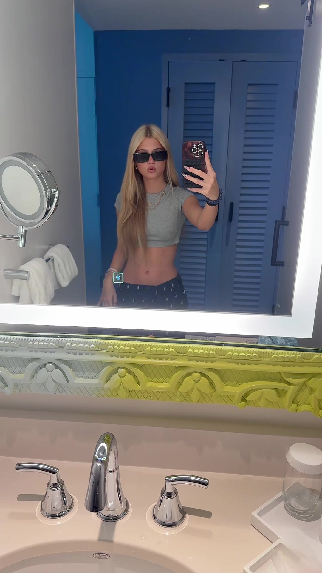 @adriana