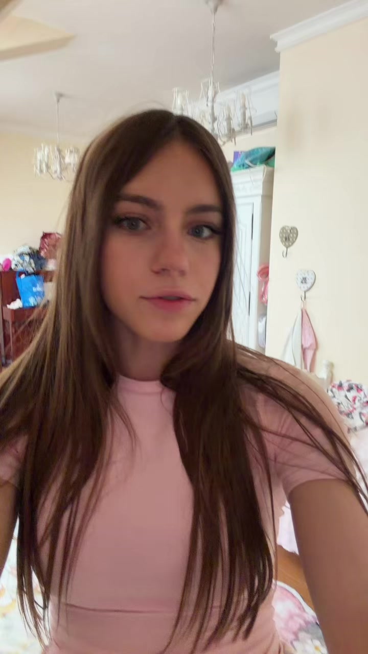 @monclershagirll