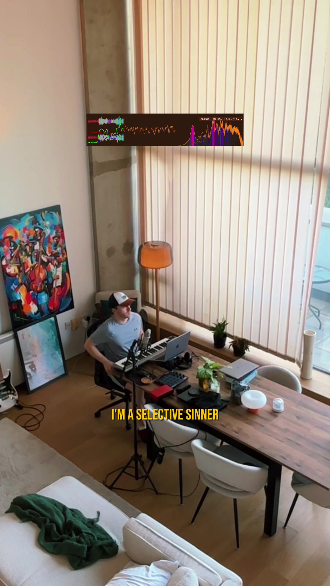 @RE:UM