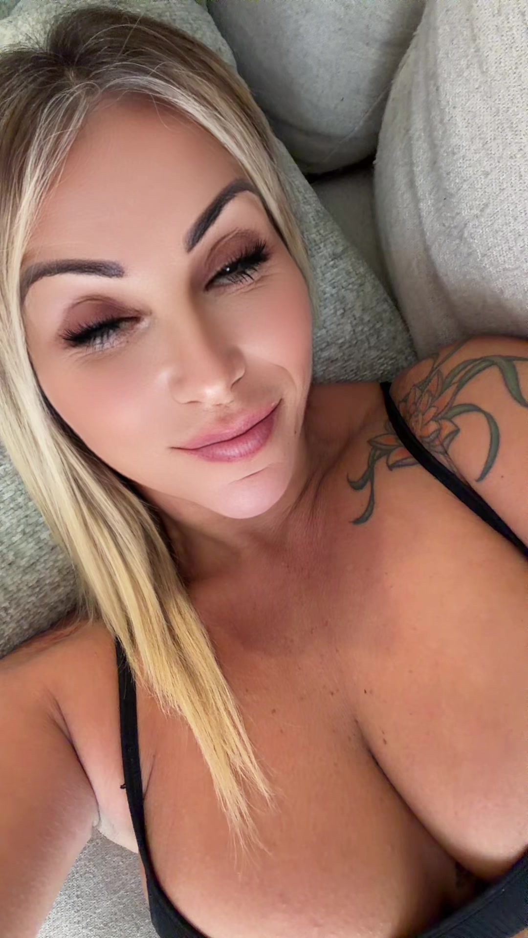 @Ágata González